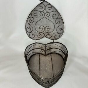 Vintage Heart-Shaped Metal Wire Basket
